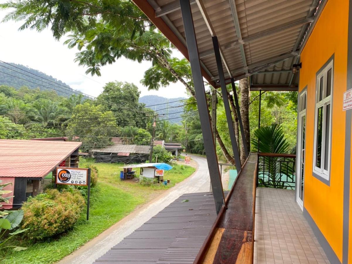 Khao Sok Inn Hostel Khao Sok National Park Eksteriør billede